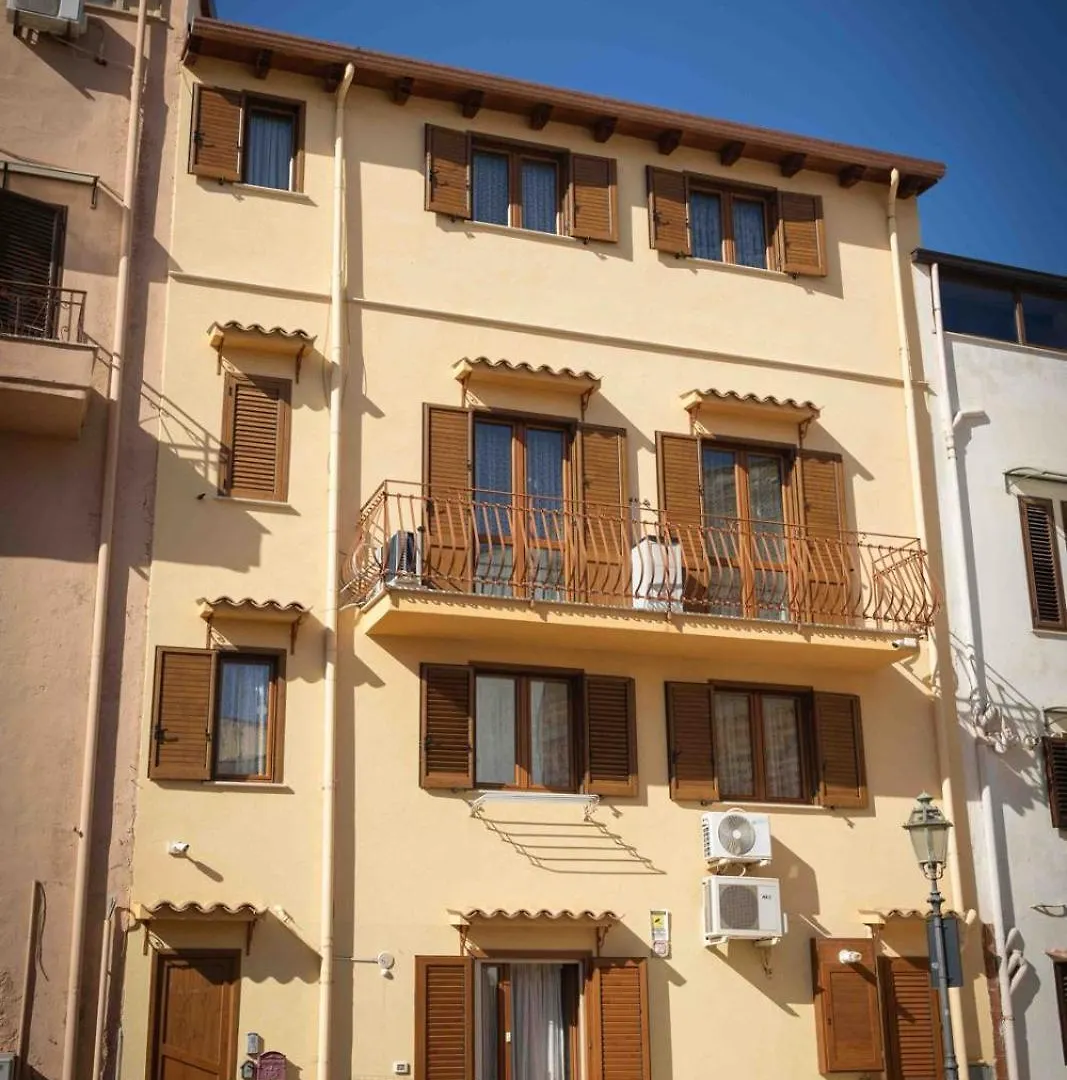Sunshine Apartments Trappeto  Trappeto (Sicily)