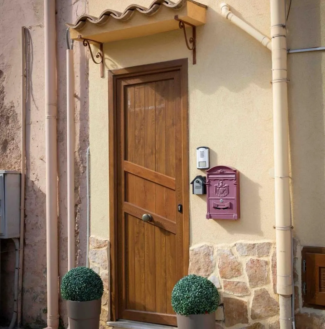 Sunshine Apartments Trappeto  Trappeto (Sicily)