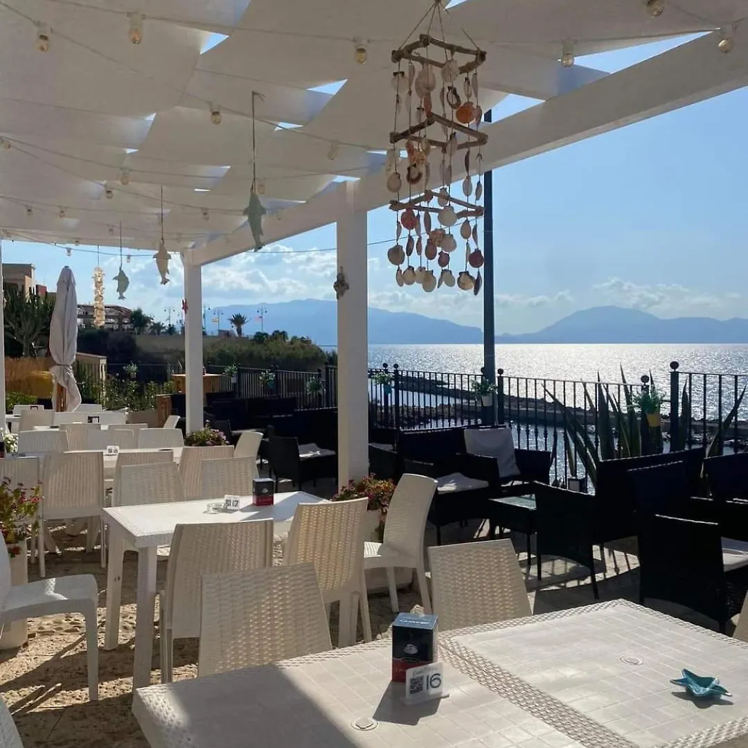 Sunshine Apartments Trappeto  0*, Trappeto (Sicily) Italia